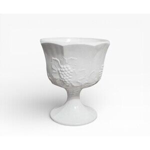 Vintage Indiana Colony Harvest Grape 6.5" Milk Glass White Pedestal Bowl